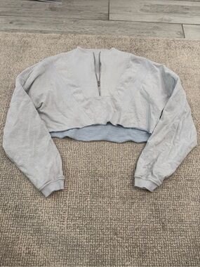 Bo & Tee Cropped Quarter-Zip Sweatshirt